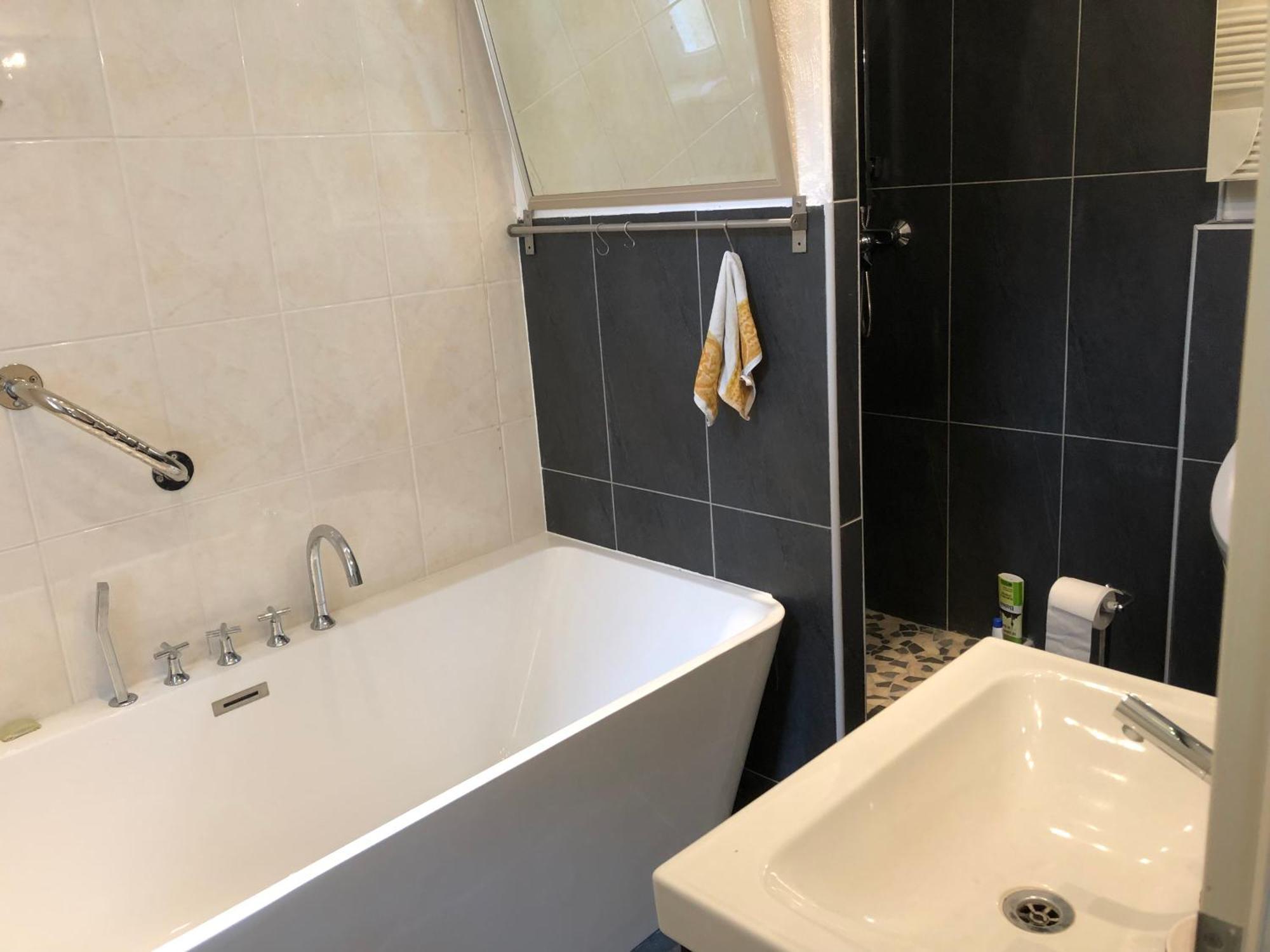Lioba Drescher Hendel Berlin Luaran gambar